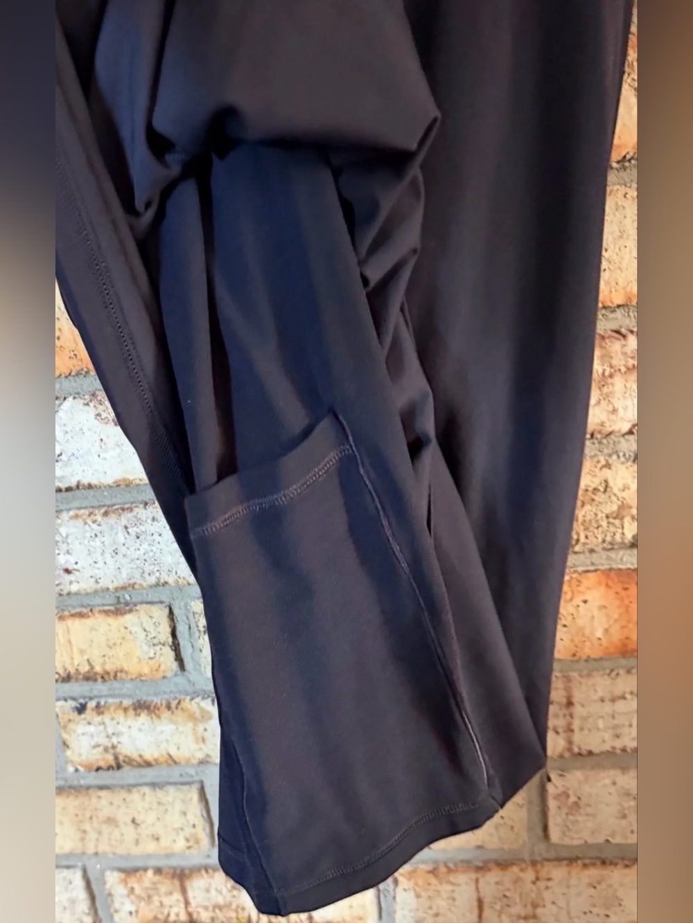 Aerie black athletic dress shorts L New - Picture 3 of 3